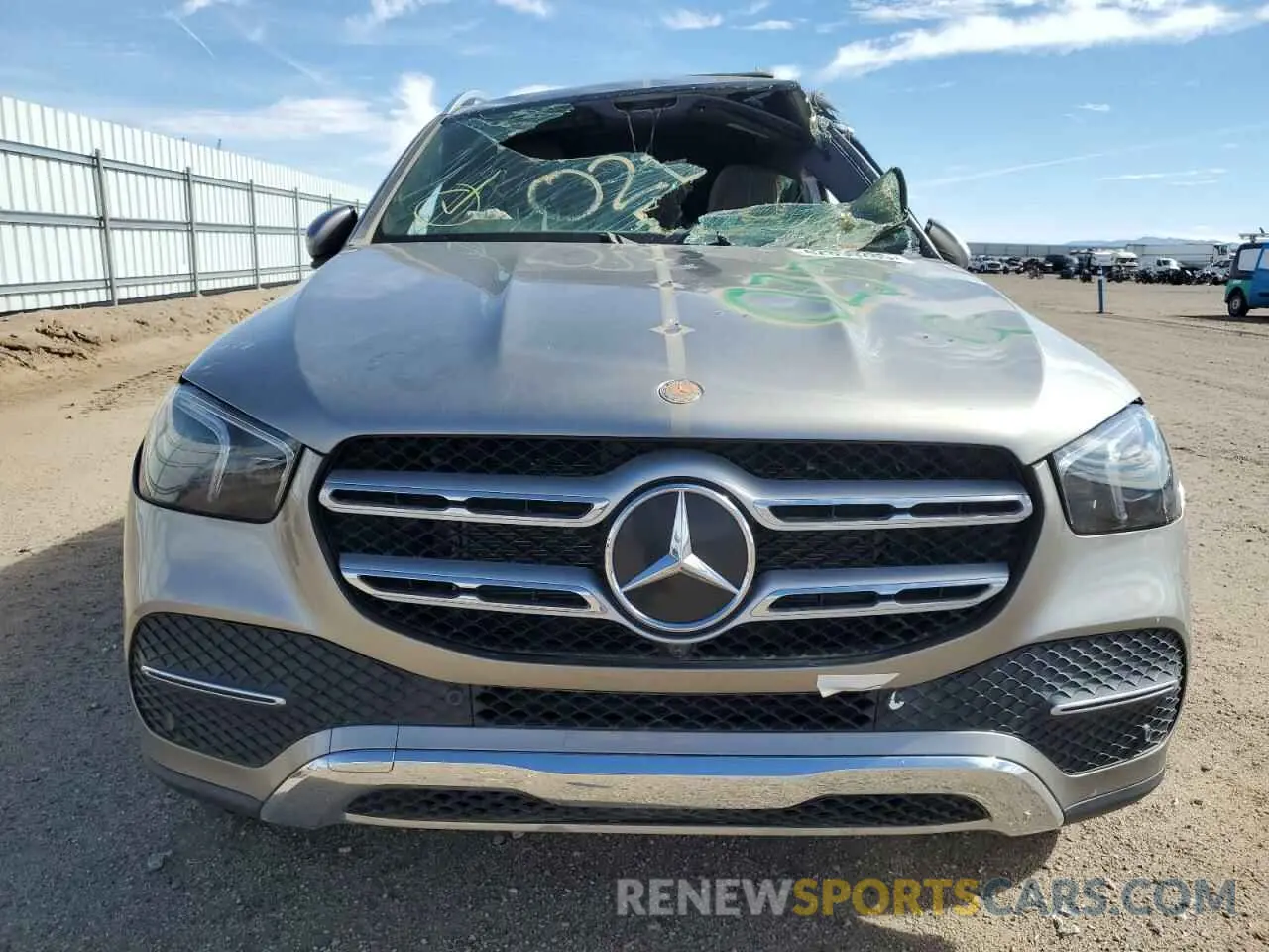 5 fotografías del automóvil dañado 4JGFB4JBXMA350257 MERCEDES-BENZ GLE-CLASS 2021