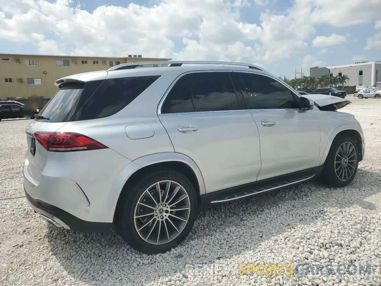 3 fotografías del automóvil dañado 4JGFB4JBXMA459981 MERCEDES-BENZ GLE-CLASS 2021