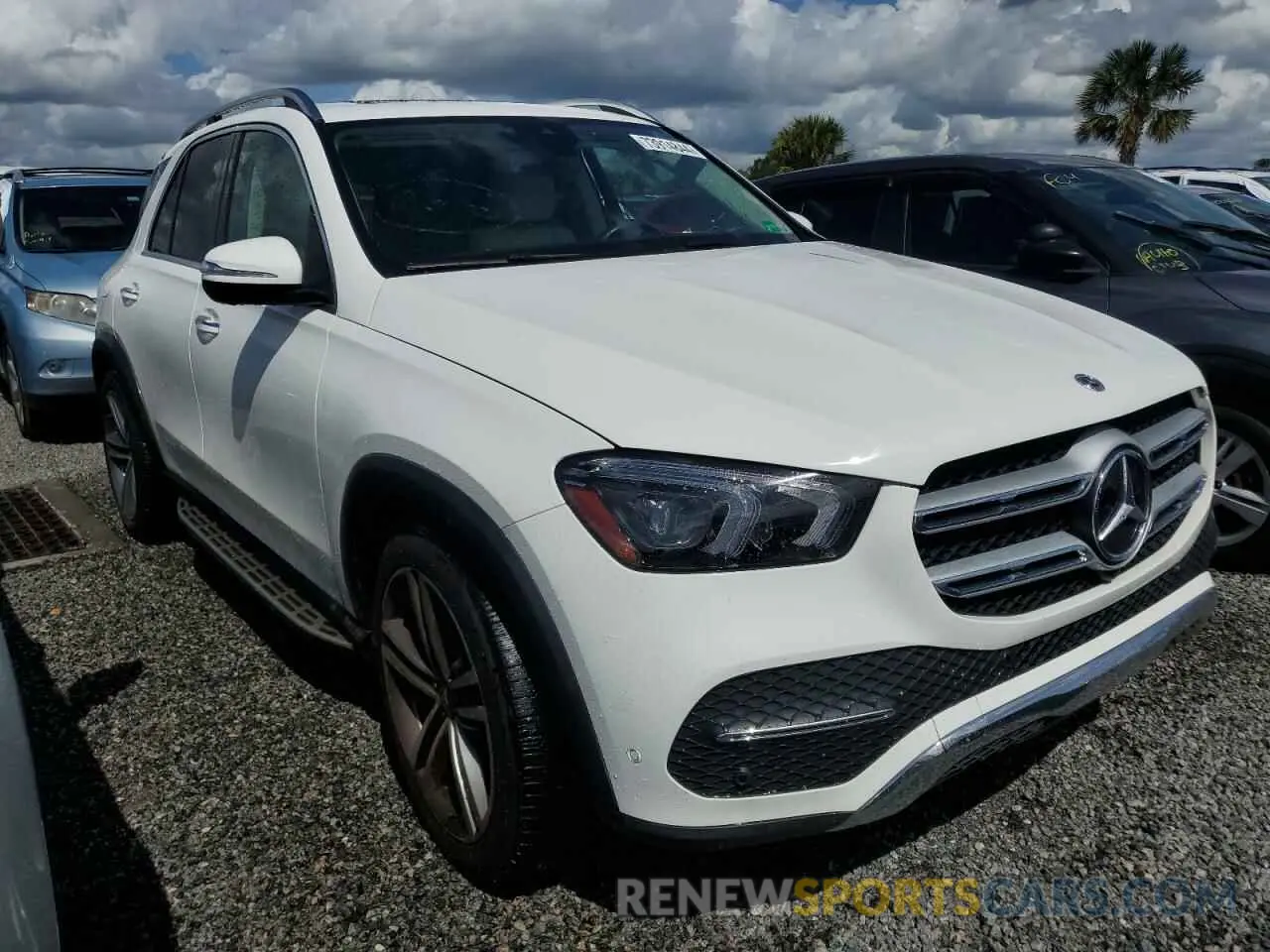 4 fotografías del automóvil dañado 4JGFB4JE3MA397897 MERCEDES-BENZ GLE-CLASS 2021
