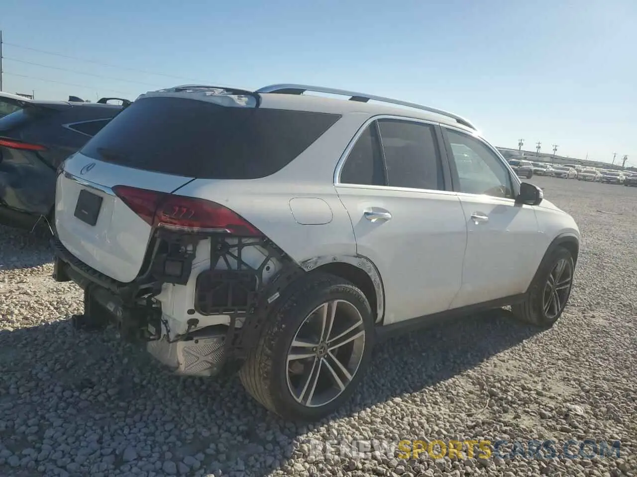 3 fotografías del automóvil dañado 4JGFB4JE7MA375627 MERCEDES-BENZ GLE-CLASS 2021