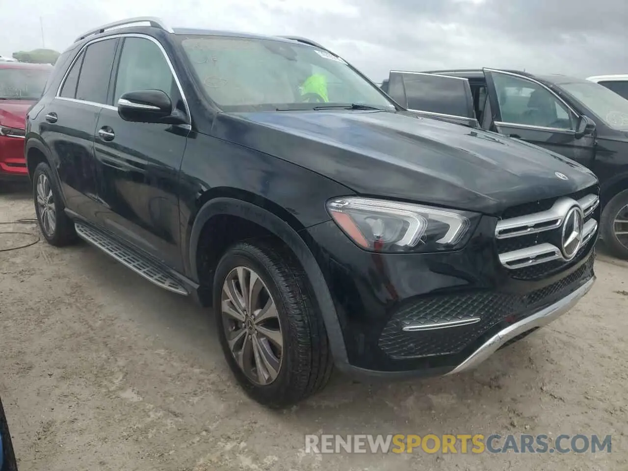 4 fotografías del automóvil dañado 4JGFB4JEXMA523656 MERCEDES-BENZ GLE-CLASS 2021