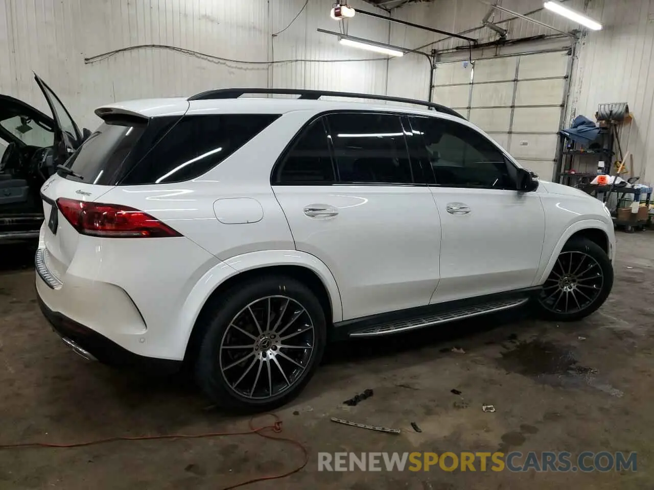 3 fotografías del automóvil dañado 4JGFB4KB1MA497209 MERCEDES-BENZ GLE-CLASS 2021