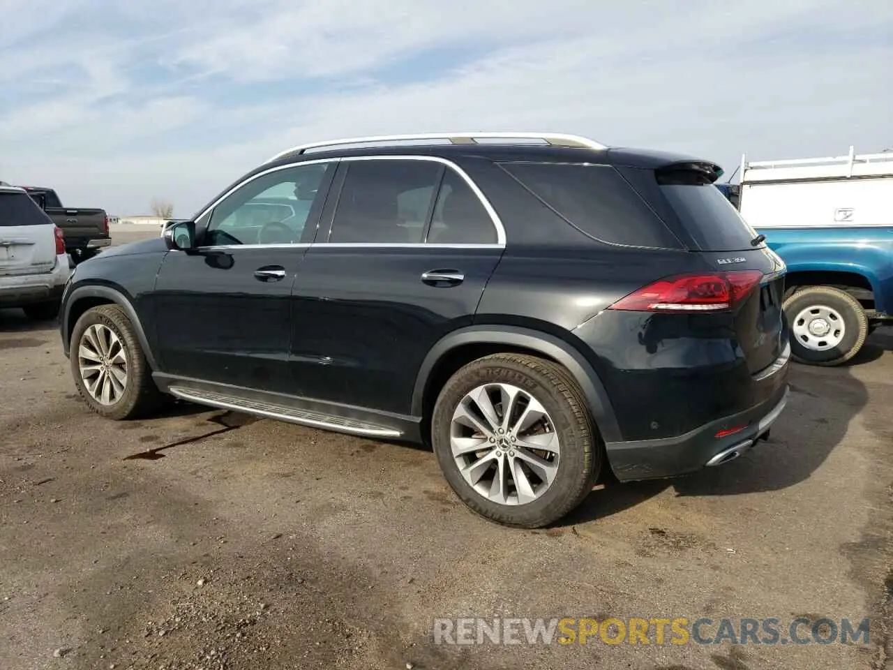 2 fotografías del automóvil dañado 4JGFB4KE2MA420844 MERCEDES-BENZ GLE-CLASS 2021