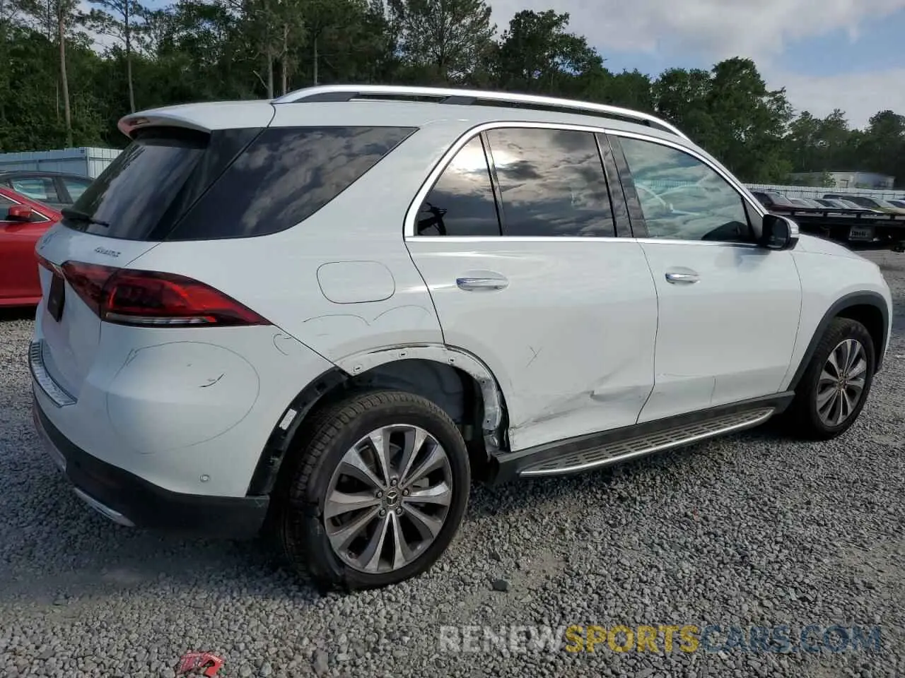 3 fotografías del automóvil dañado 4JGFB4KE4MA544579 MERCEDES-BENZ GLE-CLASS 2021