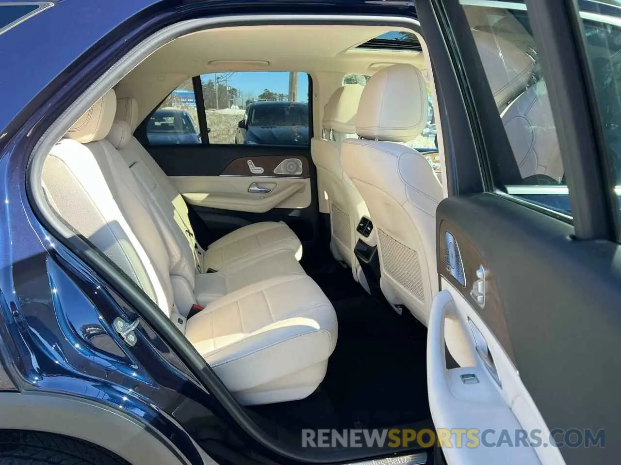 6 fotografías del automóvil dañado 4JGFB4KE9MA378401 MERCEDES-BENZ GLE-CLASS 2021