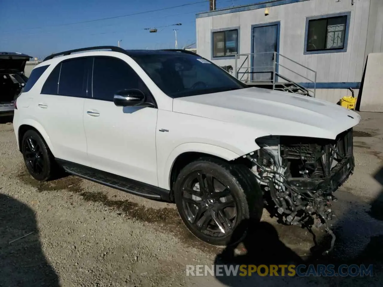 4 fotografías del automóvil dañado 4JGFB6BB2MA445048 MERCEDES-BENZ GLE-CLASS 2021