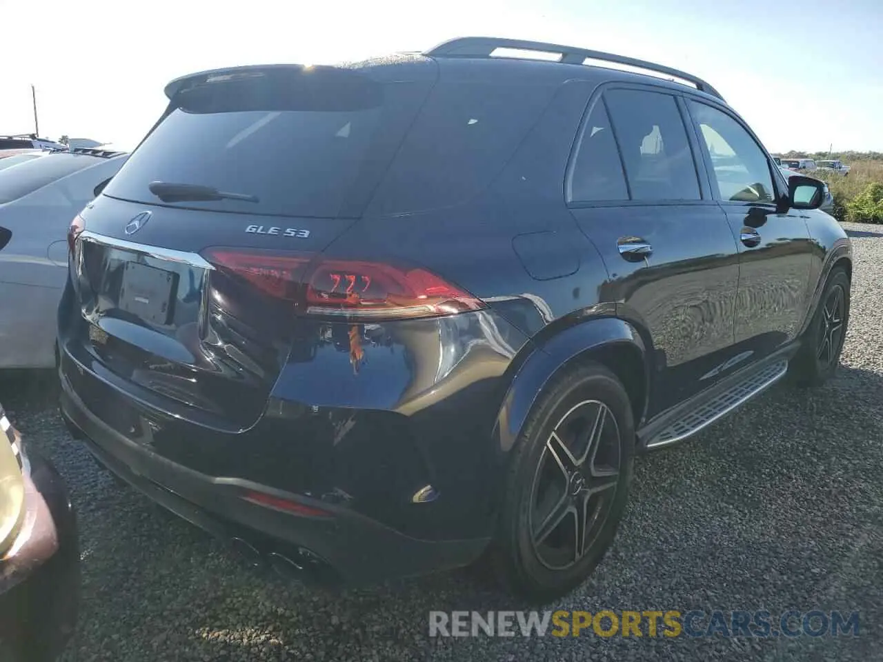 3 fotografías del automóvil dañado 4JGFB6BE8MA442827 MERCEDES-BENZ GLE-CLASS 2021