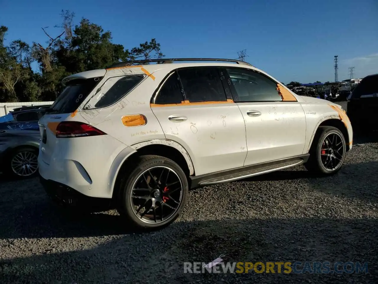 3 fotografías del automóvil dañado 4JGFB8KB8MA272020 MERCEDES-BENZ GLE-CLASS 2021