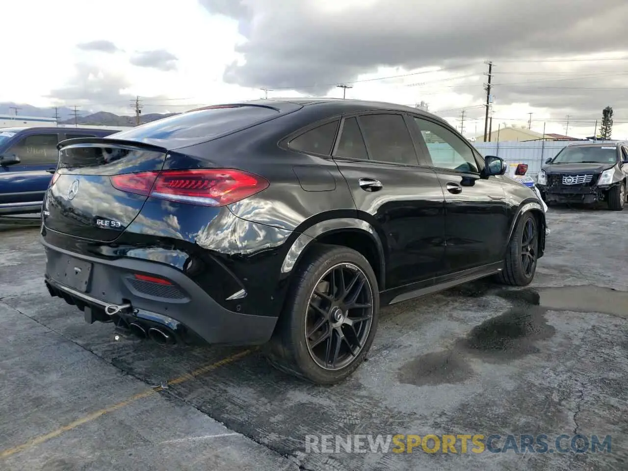 3 fotografías del automóvil dañado 4JGFD6BB0MA264220 MERCEDES-BENZ GLE-CLASS 2021
