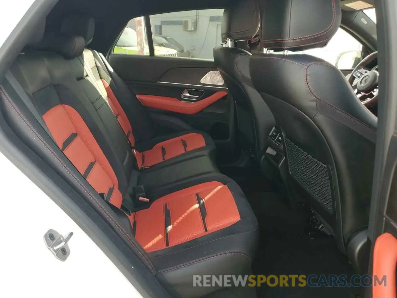 11 fotografías del automóvil dañado 4JGFD6BB0MA559463 MERCEDES-BENZ GLE-CLASS 2021