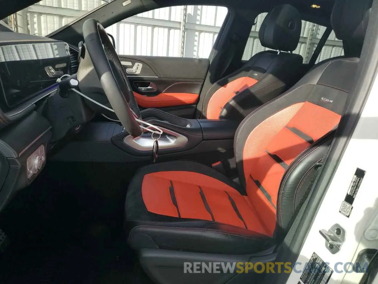 7 fotografías del automóvil dañado 4JGFD6BB0MA559463 MERCEDES-BENZ GLE-CLASS 2021