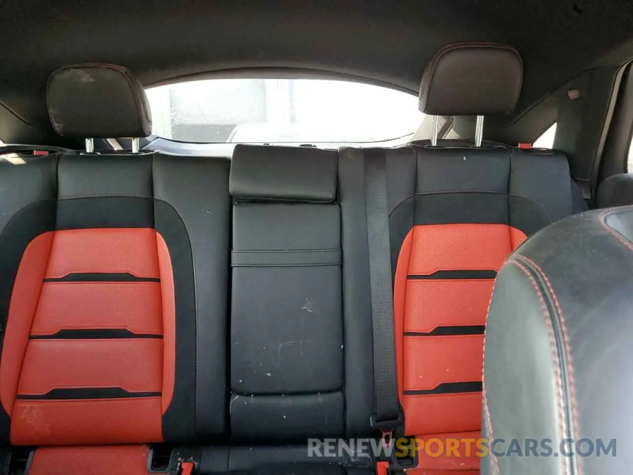 10 fotografías del automóvil dañado 4JGFD6BB1MA361166 MERCEDES-BENZ GLE-CLASS 2021