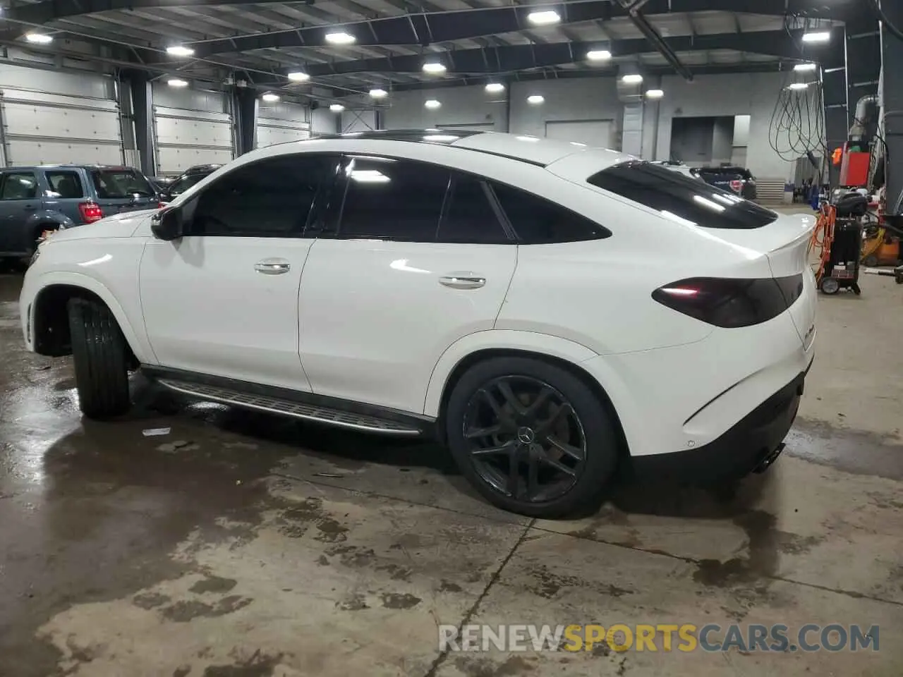 2 fotografías del automóvil dañado 4JGFD6BB3MA441343 MERCEDES-BENZ GLE-CLASS 2021