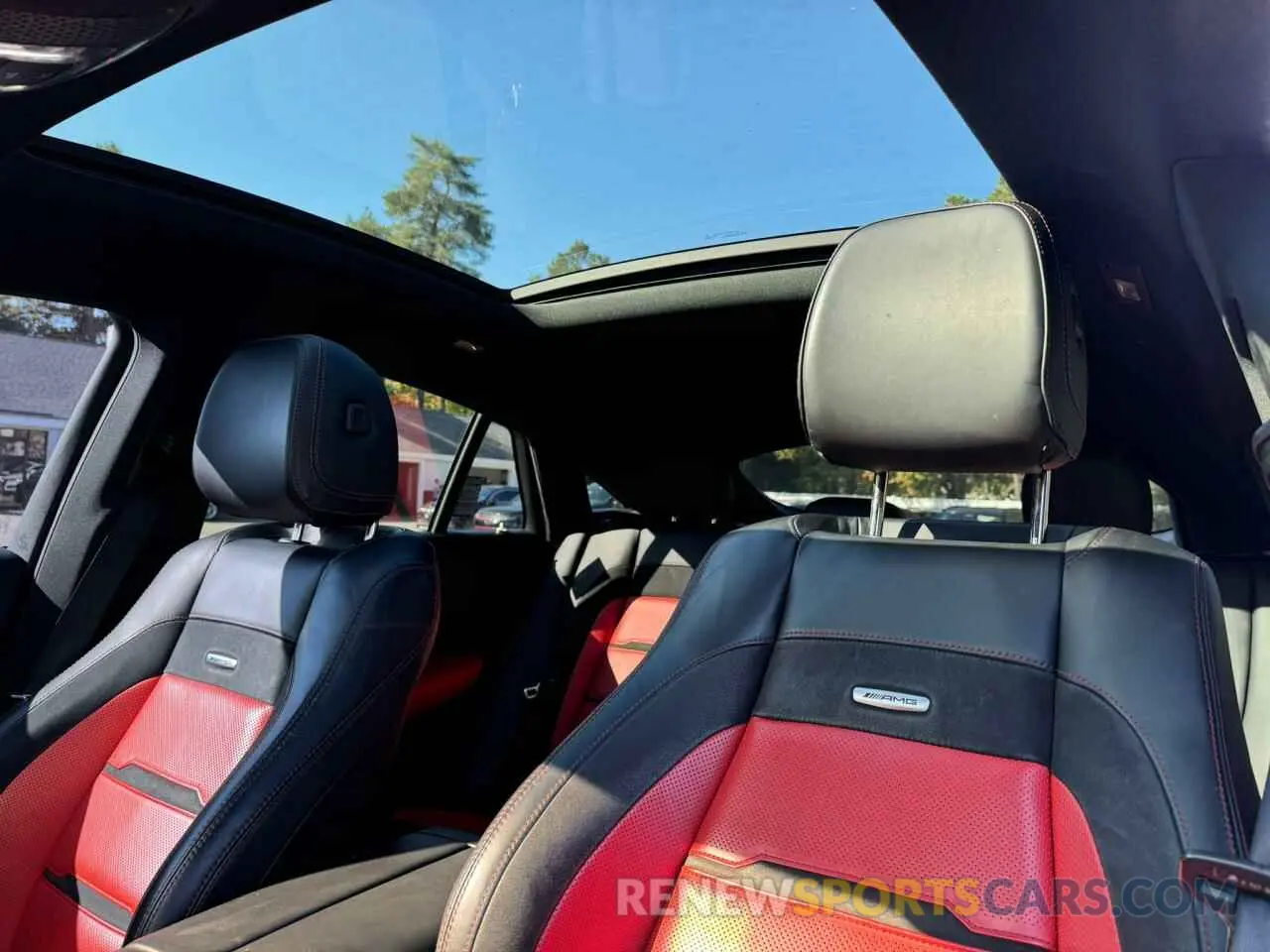 9 fotografías del automóvil dañado 4JGFD6BB6MA323237 MERCEDES-BENZ GLE-CLASS 2021