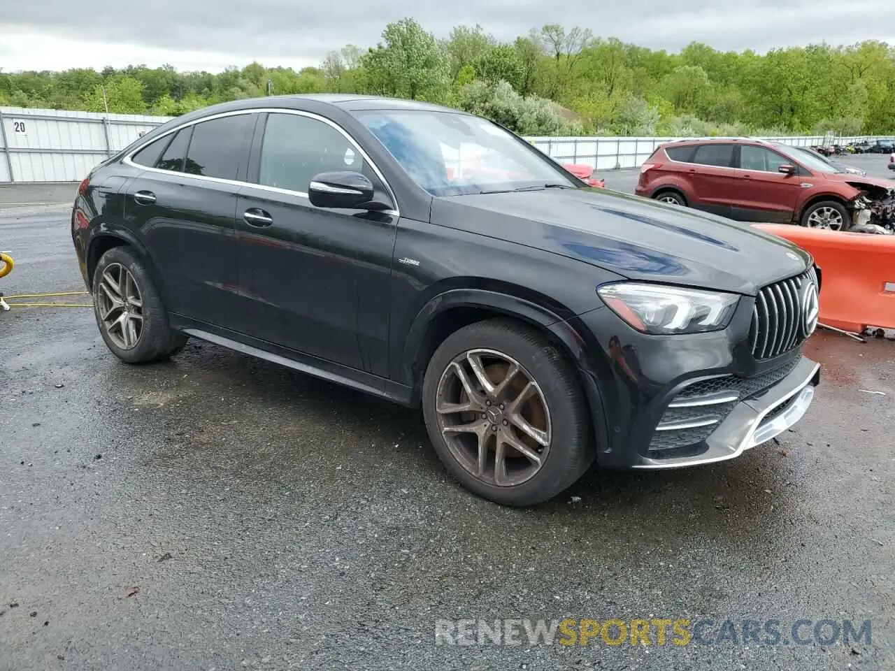 4 fotografías del automóvil dañado 4JGFD6BBXMA402863 MERCEDES-BENZ GLE-CLASS 2021
