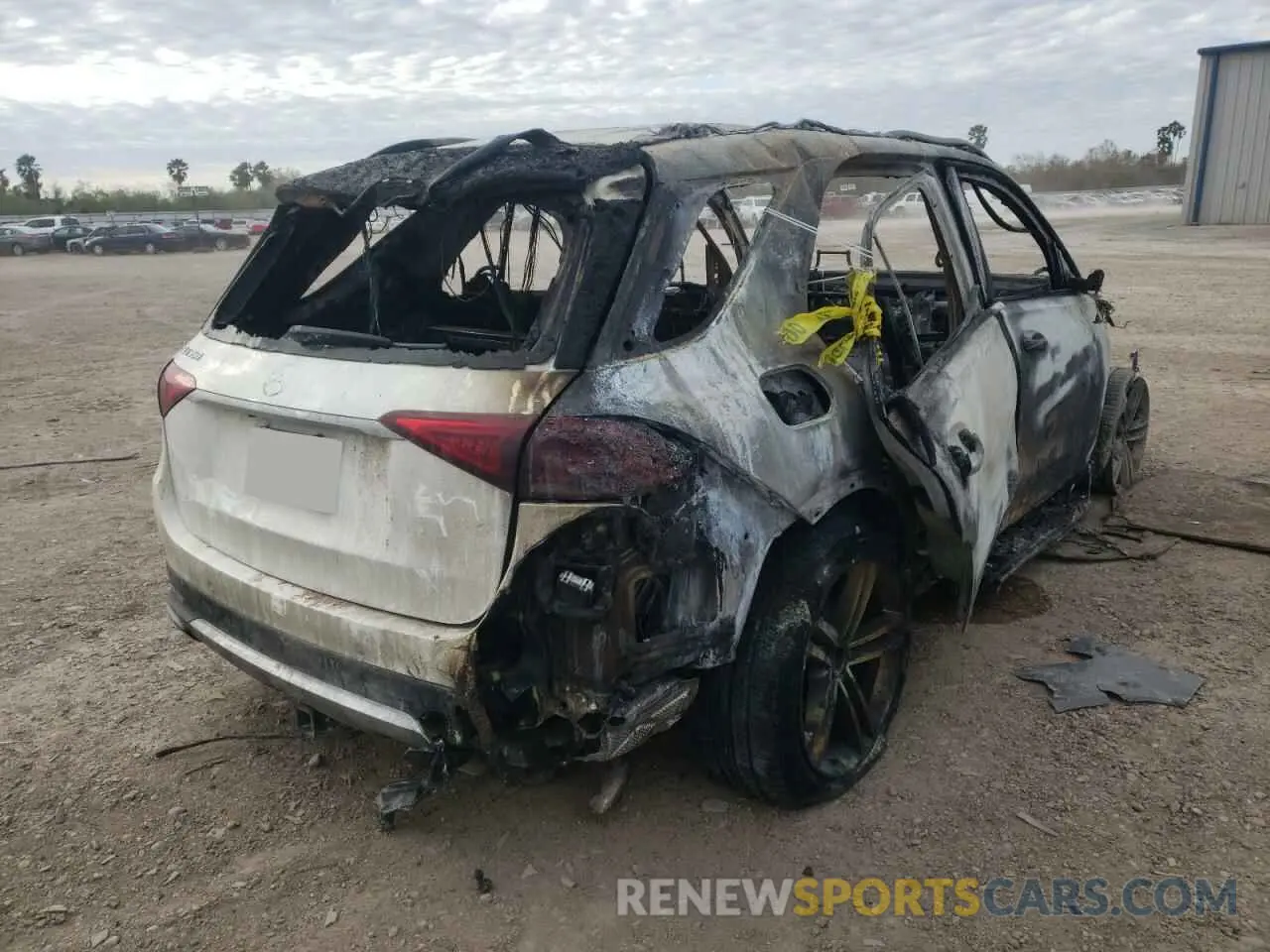 4 fotografías del automóvil dañado 4JGFB4JB4NA584511 MERCEDES-BENZ GLE-CLASS 2022