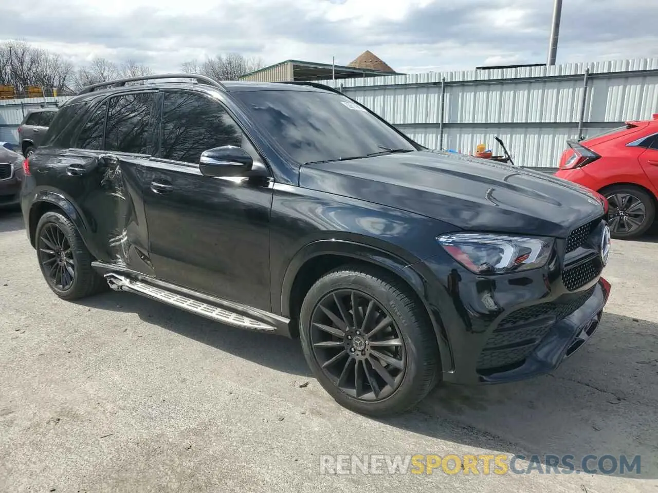 4 fotografías del automóvil dañado 4JGFB4JB4NA631889 MERCEDES-BENZ GLE-CLASS 2022