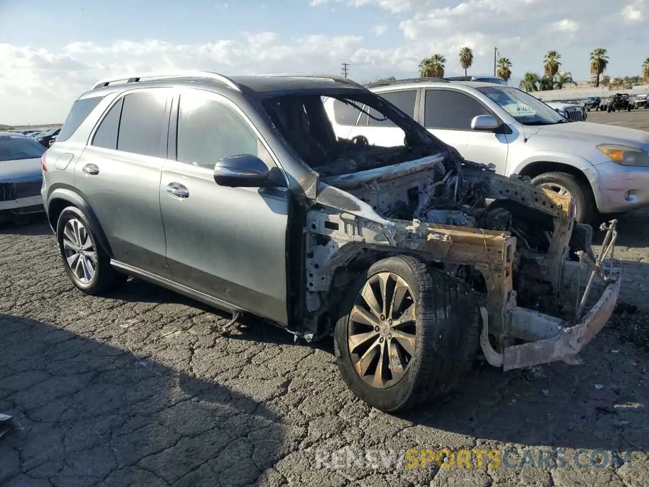 4 fotografías del automóvil dañado 4JGFB4JB5NA601929 MERCEDES-BENZ GLE-CLASS 2022