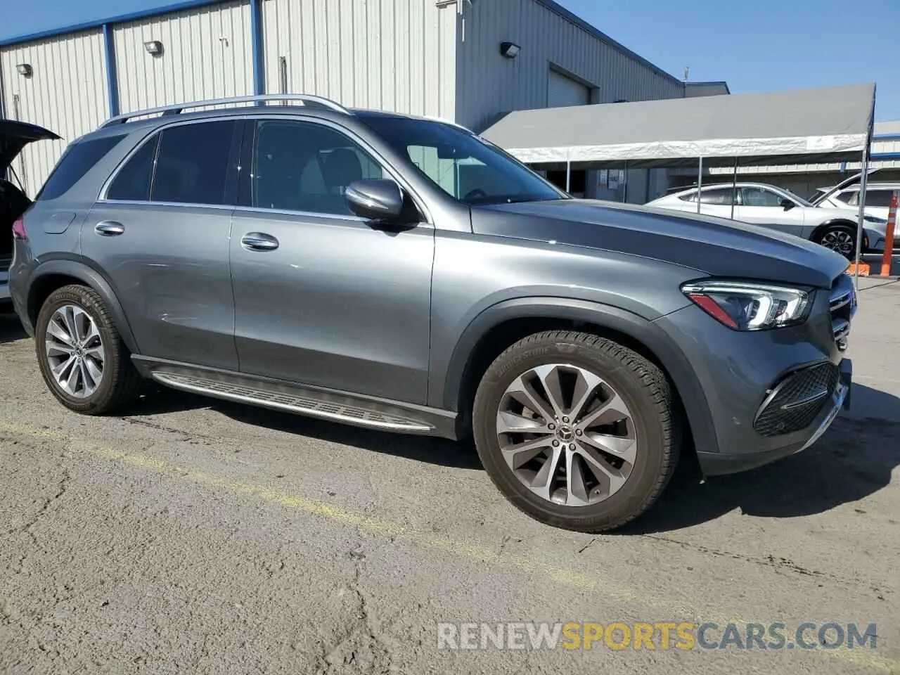 4 fotografías del automóvil dañado 4JGFB4JB5NA619542 MERCEDES-BENZ GLE-CLASS 2022