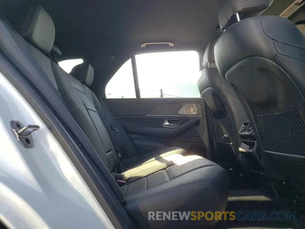 11 fotografías del automóvil dañado 4JGFB4JB9NA621830 MERCEDES-BENZ GLE-CLASS 2022