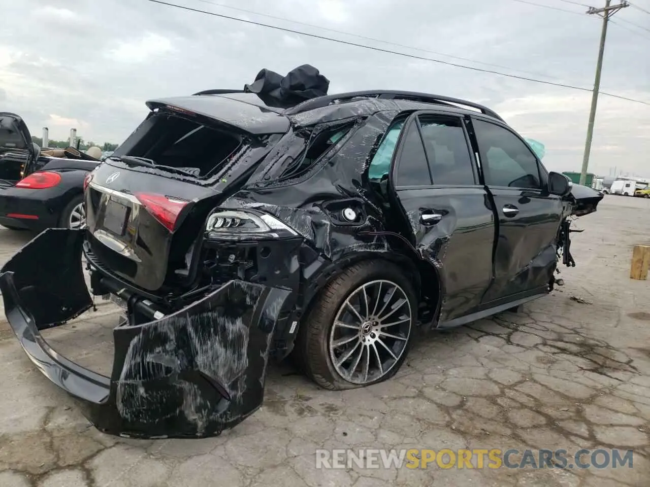 4 fotografías del automóvil dañado 4JGFB4JB9NA638773 MERCEDES-BENZ GLE-CLASS 2022