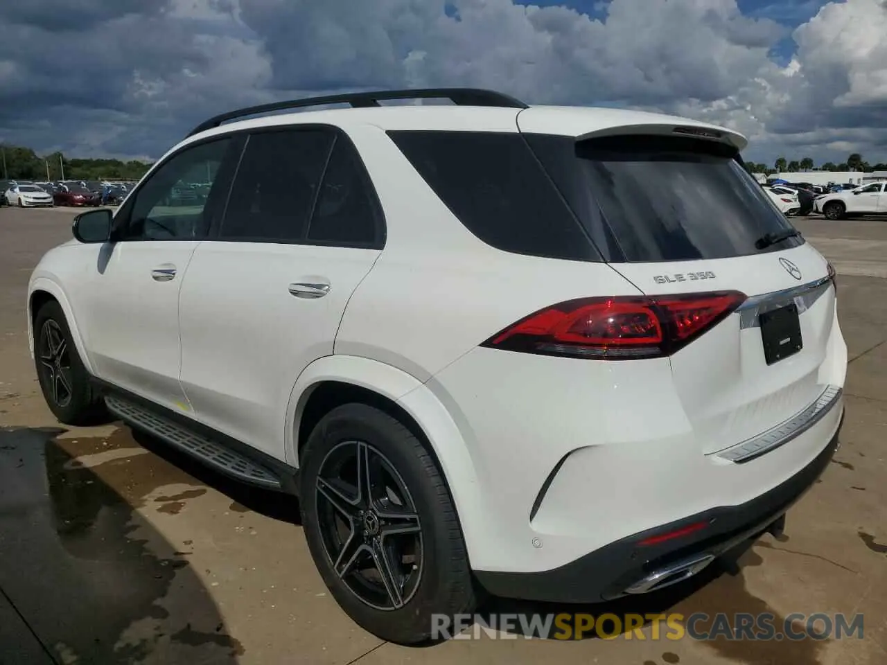 2 fotografías del automóvil dañado 4JGFB4JE5NA687236 MERCEDES-BENZ GLE-CLASS 2022
