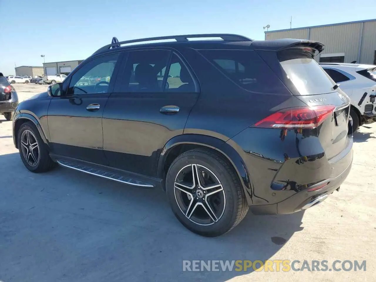 2 fotografías del automóvil dañado 4JGFB4KB1NA798757 MERCEDES-BENZ GLE-CLASS 2022