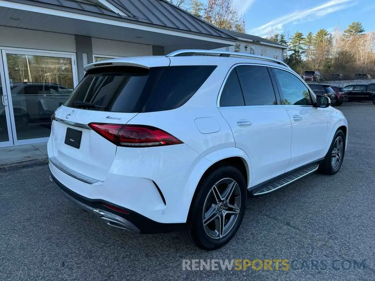 4 fotografías del automóvil dañado 4JGFB4KB3NA626407 MERCEDES-BENZ GLE-CLASS 2022