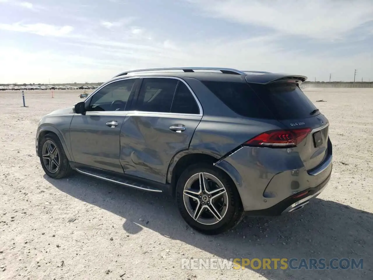 2 fotografías del automóvil dañado 4JGFB4KB5NA601914 MERCEDES-BENZ GLE-CLASS 2022