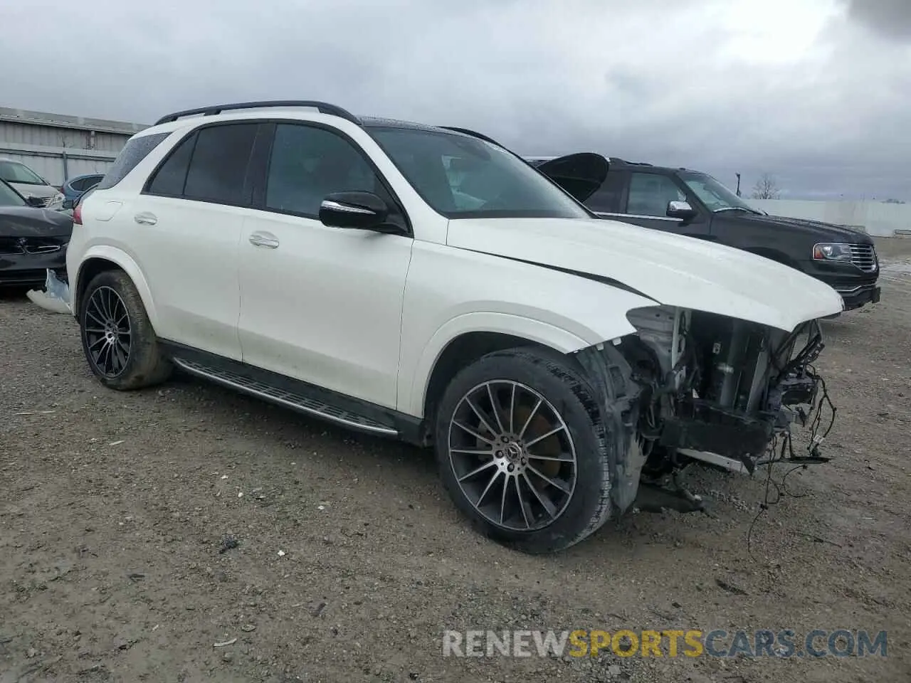 4 fotografías del automóvil dañado 4JGFB4KE6NA769958 MERCEDES-BENZ GLE-CLASS 2022