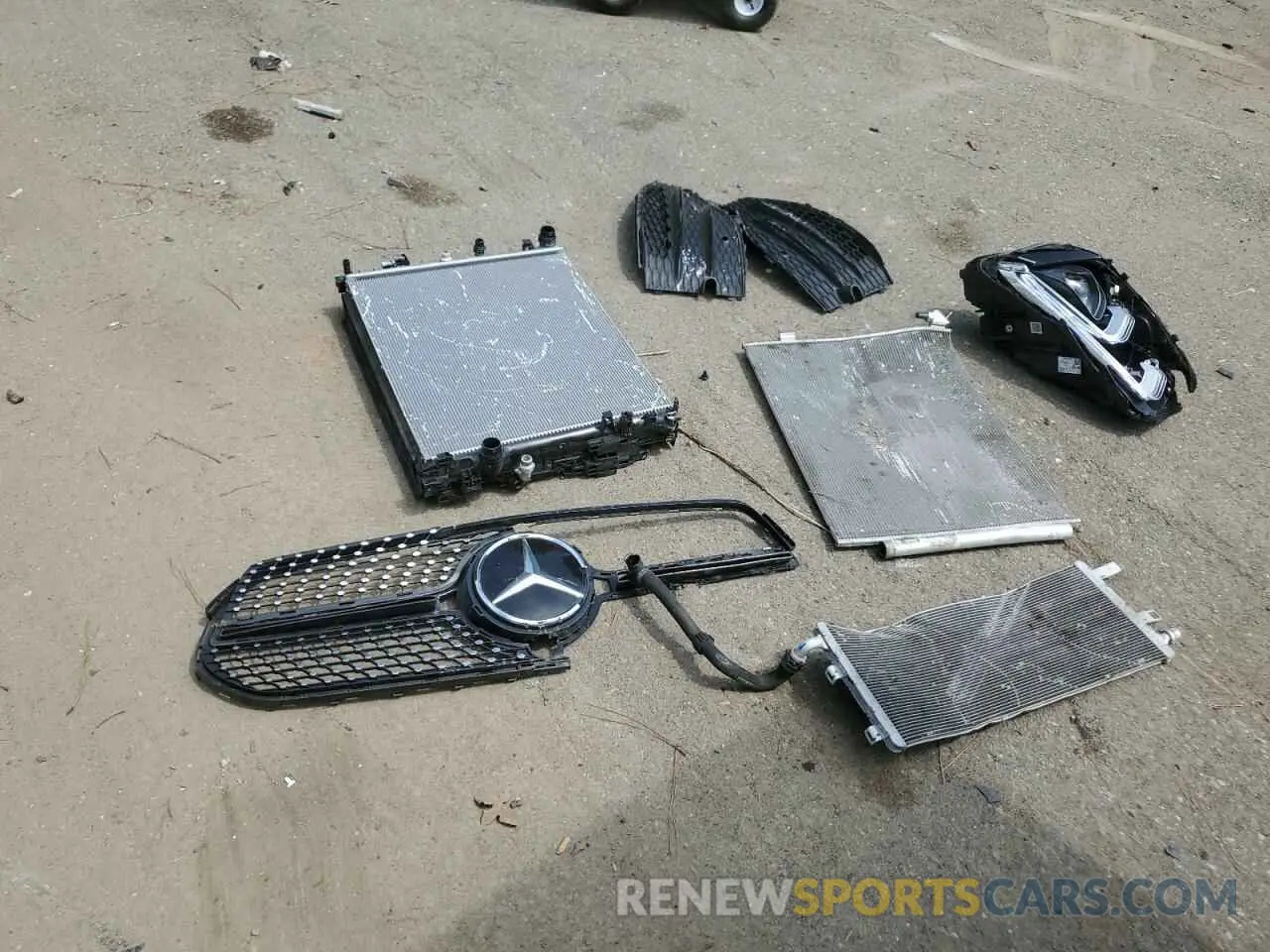 13 fotografías del automóvil dañado 4JGFB5KE9NA596152 MERCEDES-BENZ GLE-CLASS 2022