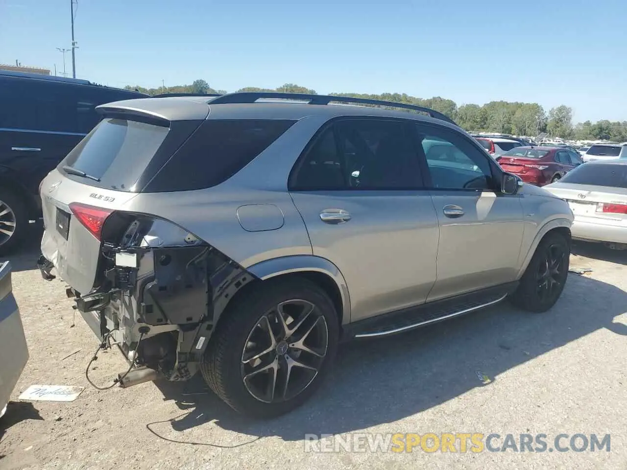 3 fotografías del automóvil dañado 4JGFB6BB3NA593467 MERCEDES-BENZ GLE-CLASS 2022