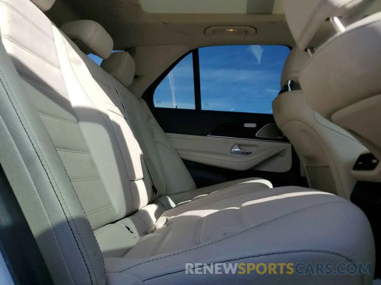11 fotografías del automóvil dañado 4JGFB8GB1NA785636 MERCEDES-BENZ GLE-CLASS 2022