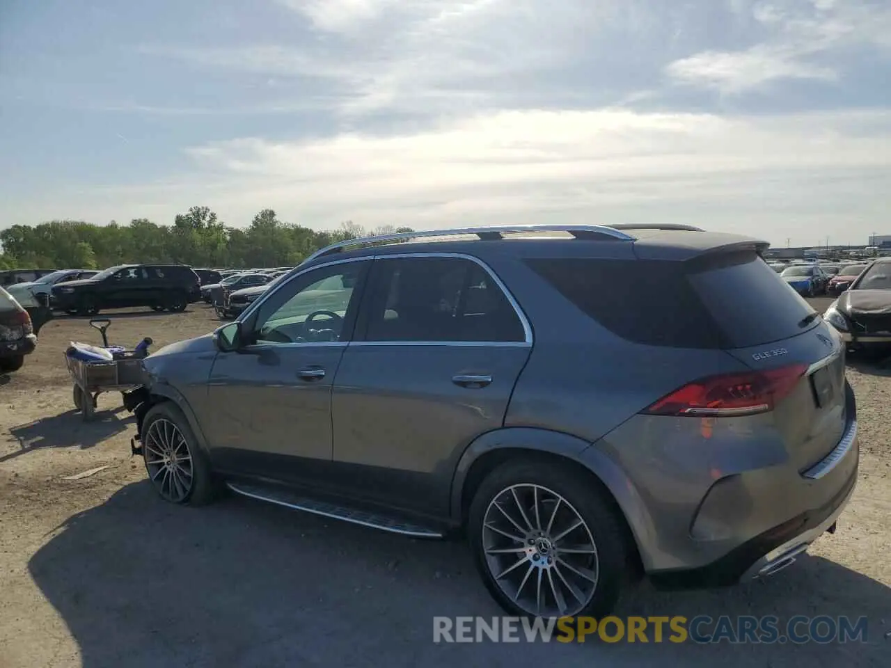 2 fotografías del automóvil dañado 4JGFB4KE6PA899886 MERCEDES-BENZ GLE-CLASS 2023