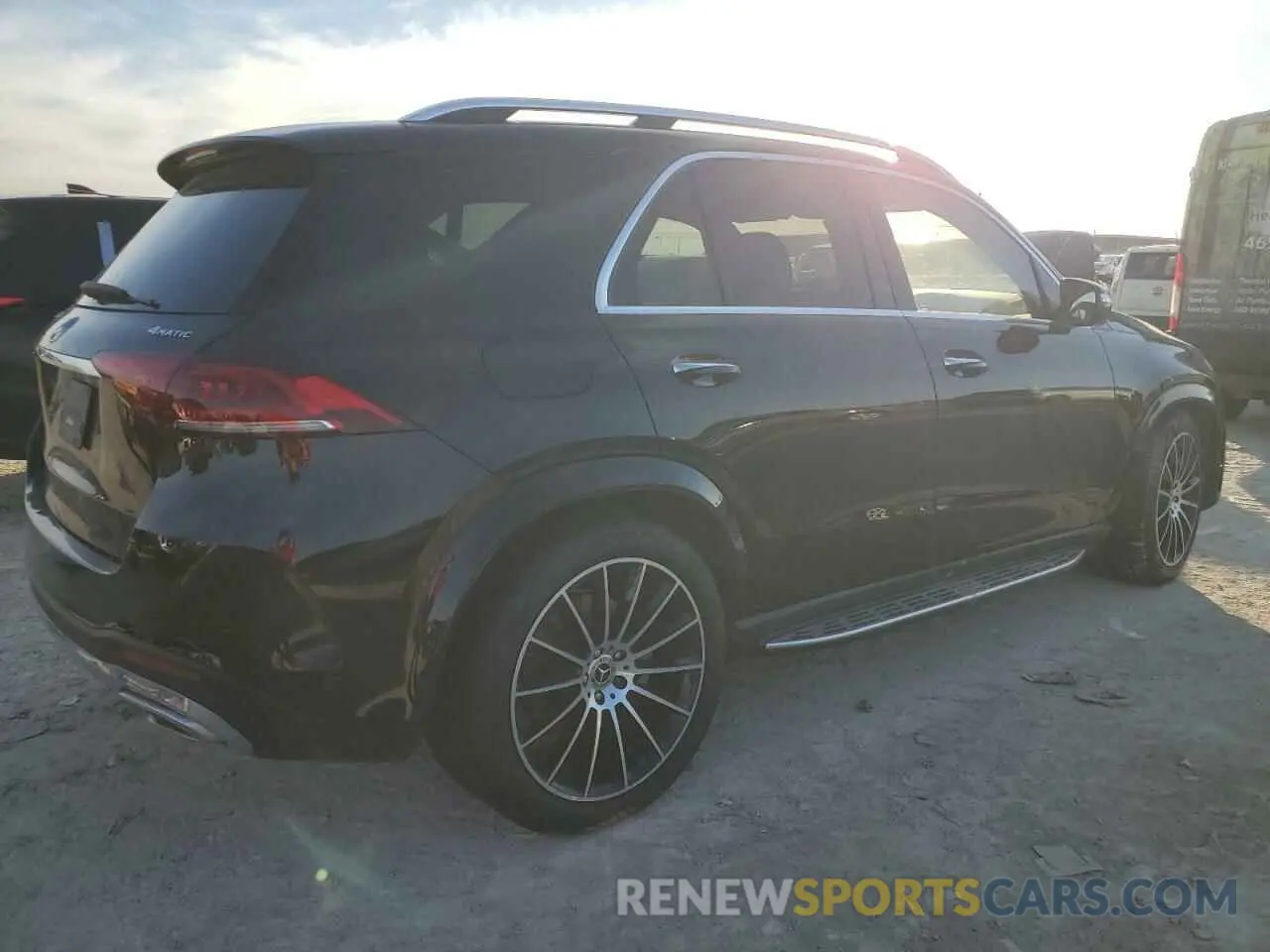3 fotografías del automóvil dañado 4JGFB8GBXPA932409 MERCEDES-BENZ GLE-CLASS 2023