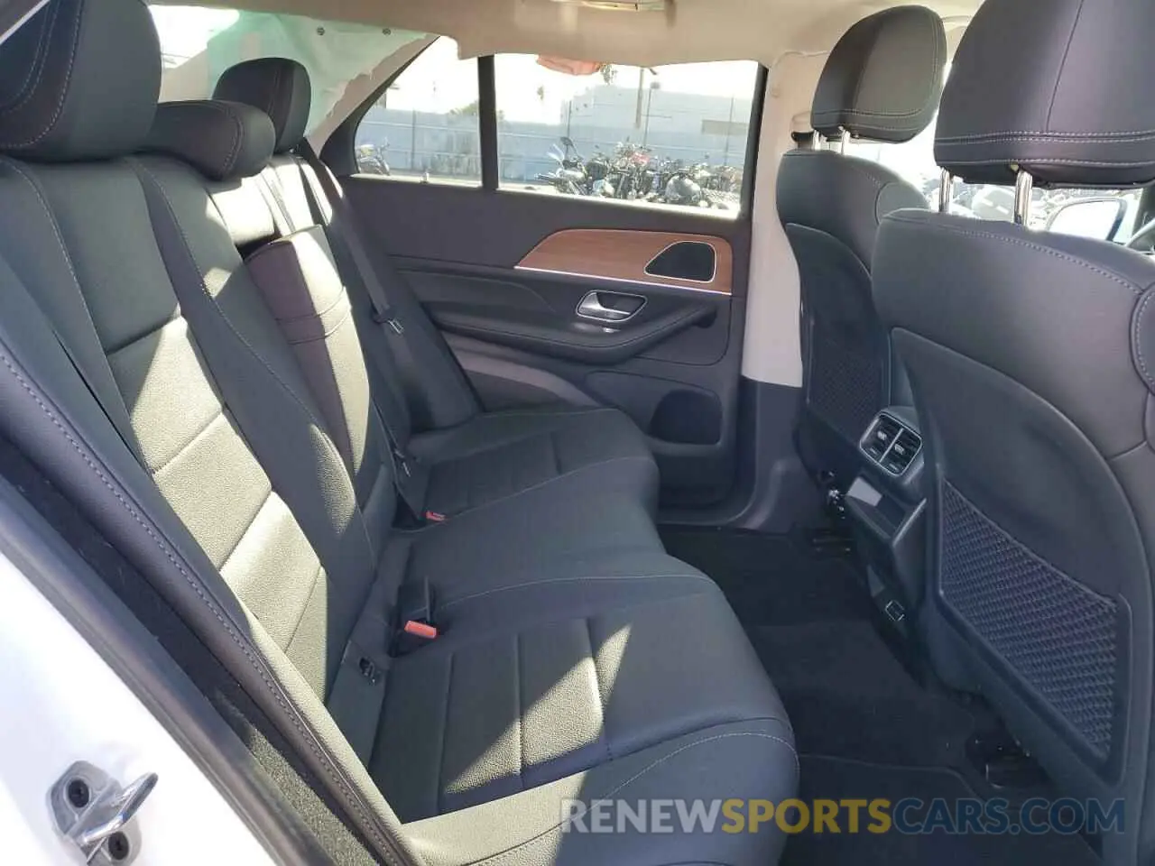 11 fotografías del automóvil dañado 4JGFB5KB6RB177388 MERCEDES-BENZ GLE-CLASS 2024