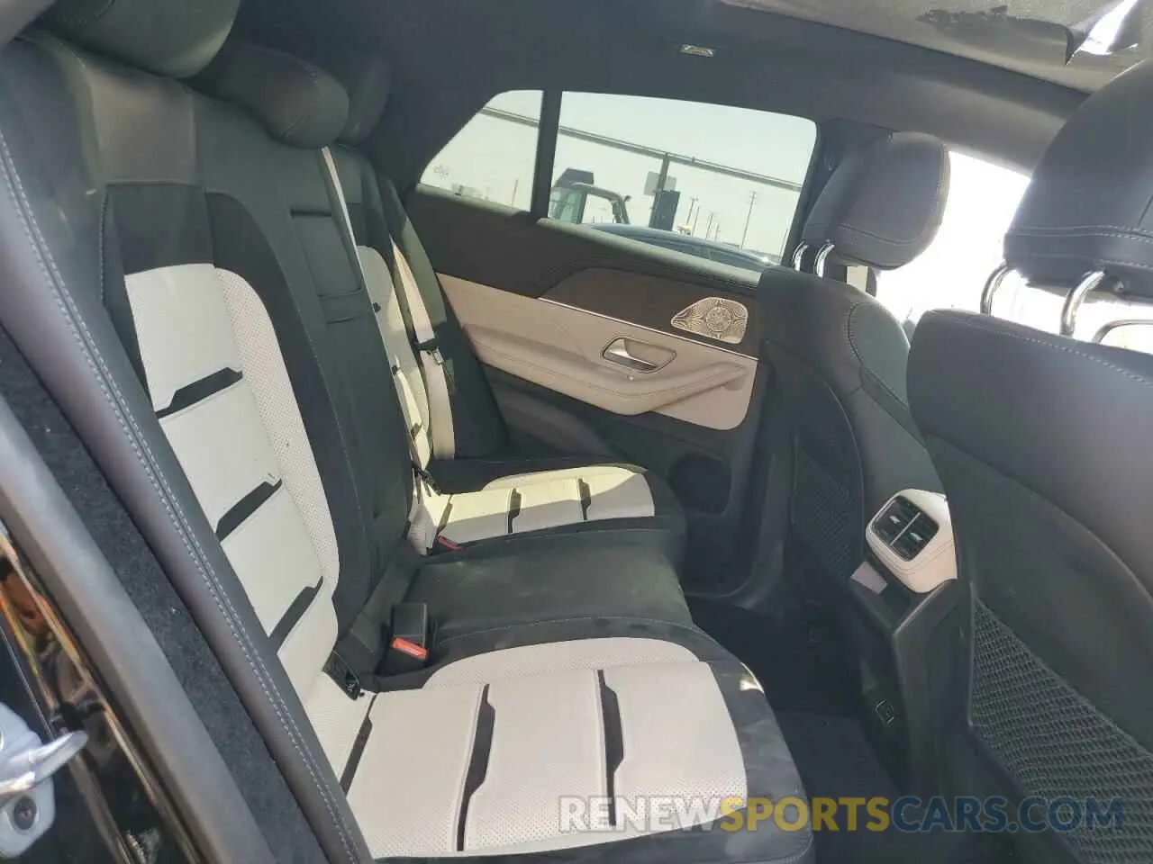 11 fotografías del automóvil dañado 4JGFD6BB7RA981902 MERCEDES-BENZ GLE-CLASS 2024