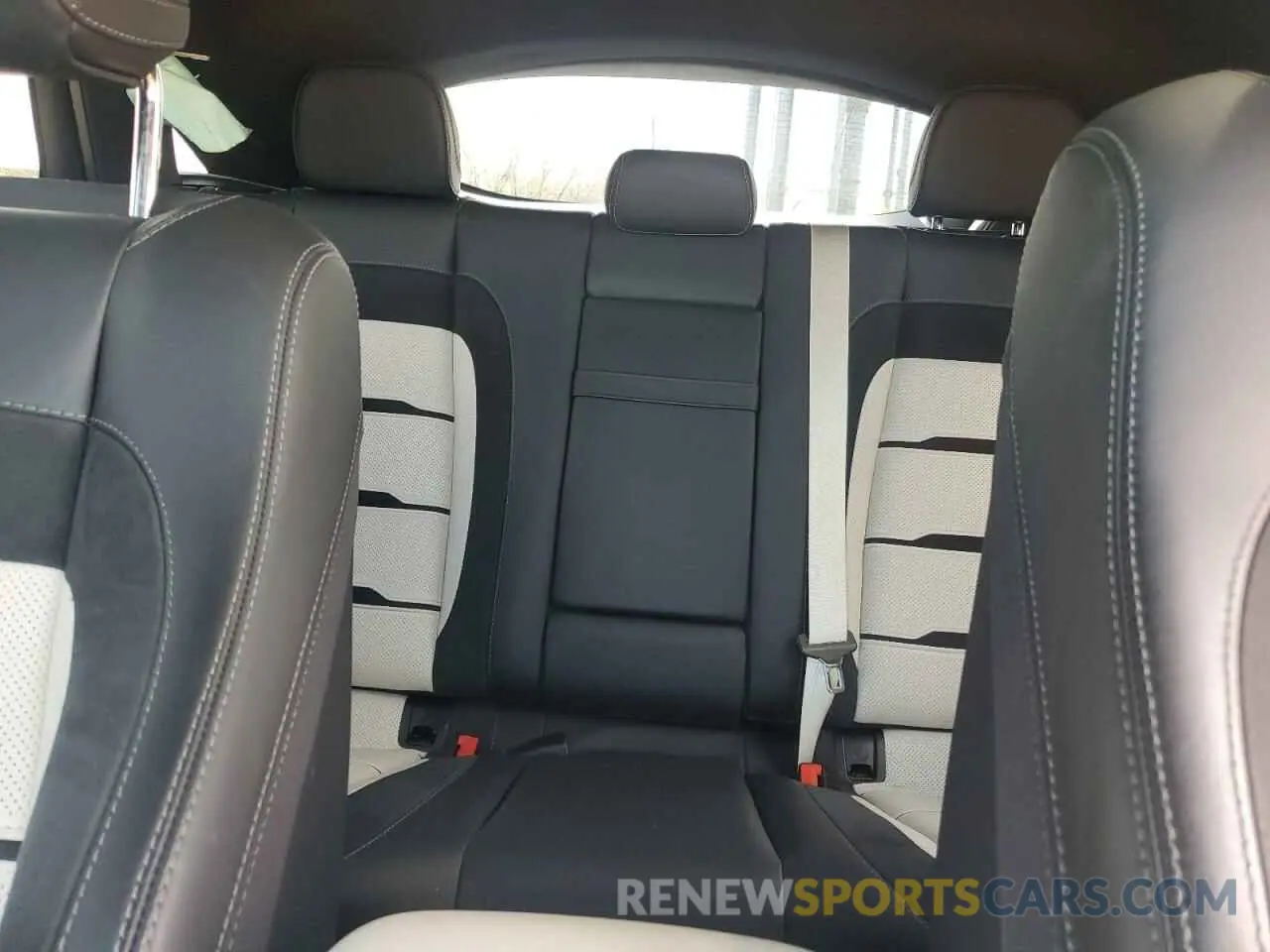 10 fotografías del automóvil dañado 4JGFD6BBXRA982073 MERCEDES-BENZ GLE-CLASS 2024