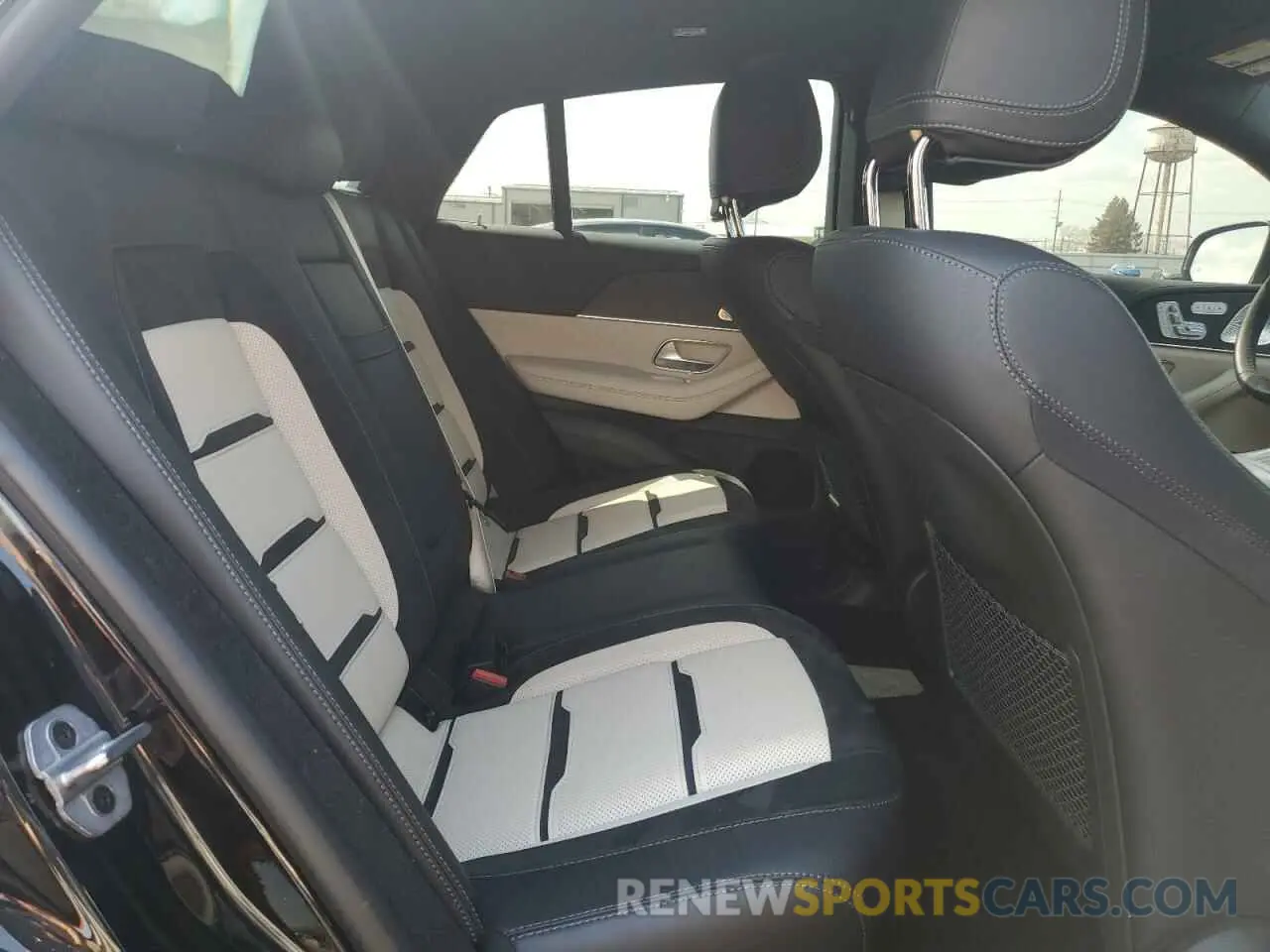11 fotografías del automóvil dañado 4JGFD6BBXRA982073 MERCEDES-BENZ GLE-CLASS 2024