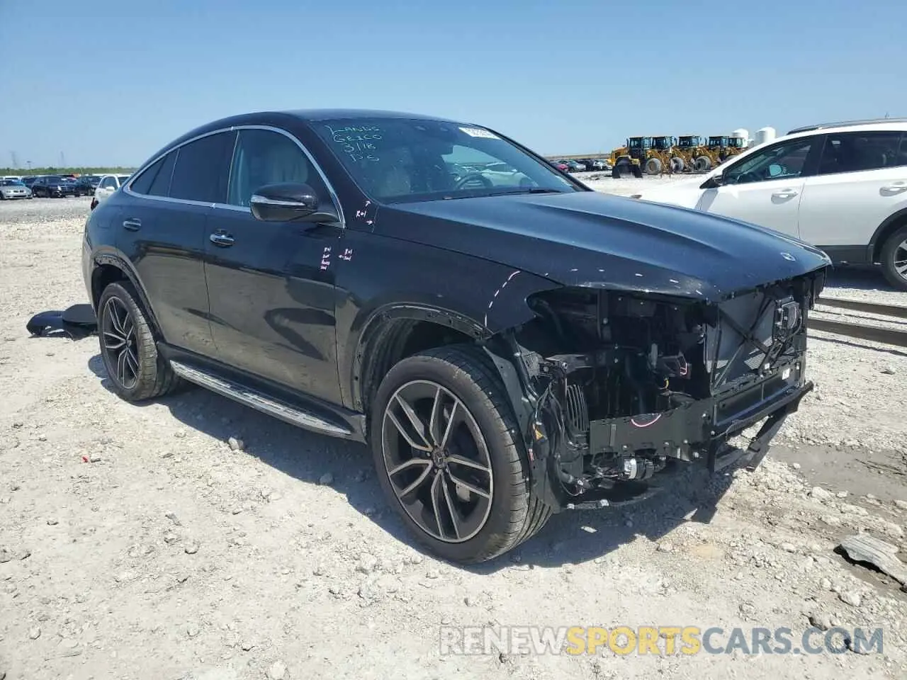 4 fotografías del automóvil dañado 4JGFD5KB7SB292761 MERCEDES-BENZ GLE-CLASS 2025