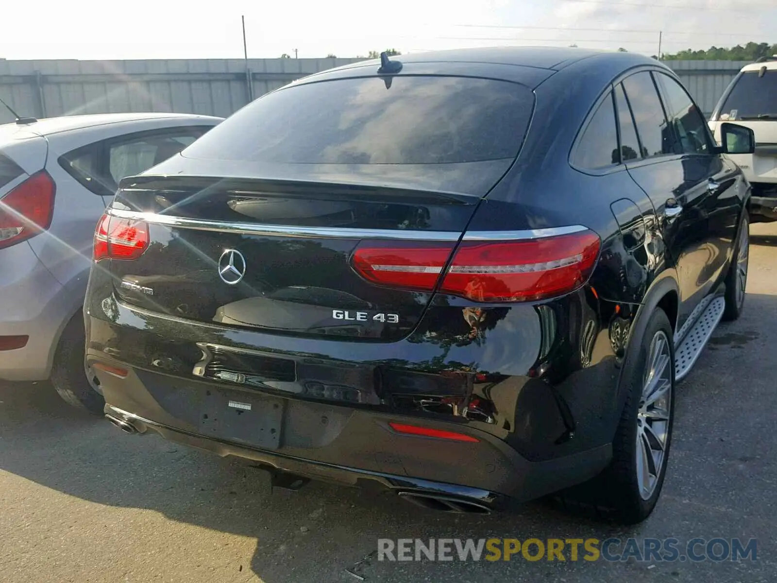 4 fotografías del automóvil dañado 4JGED6EB0KA139979 MERCEDES-BENZ GLE COUPE 2019