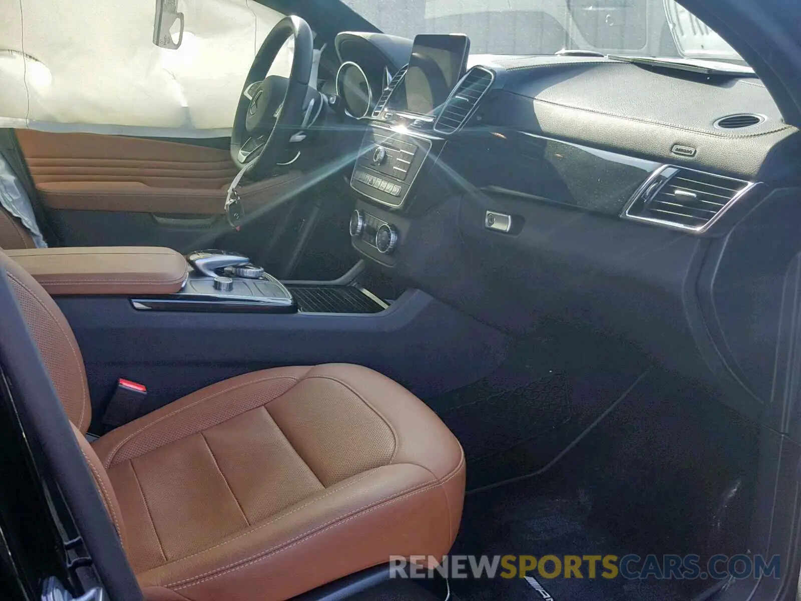 5 fotografías del automóvil dañado 4JGED6EB0KA139979 MERCEDES-BENZ GLE COUPE 2019