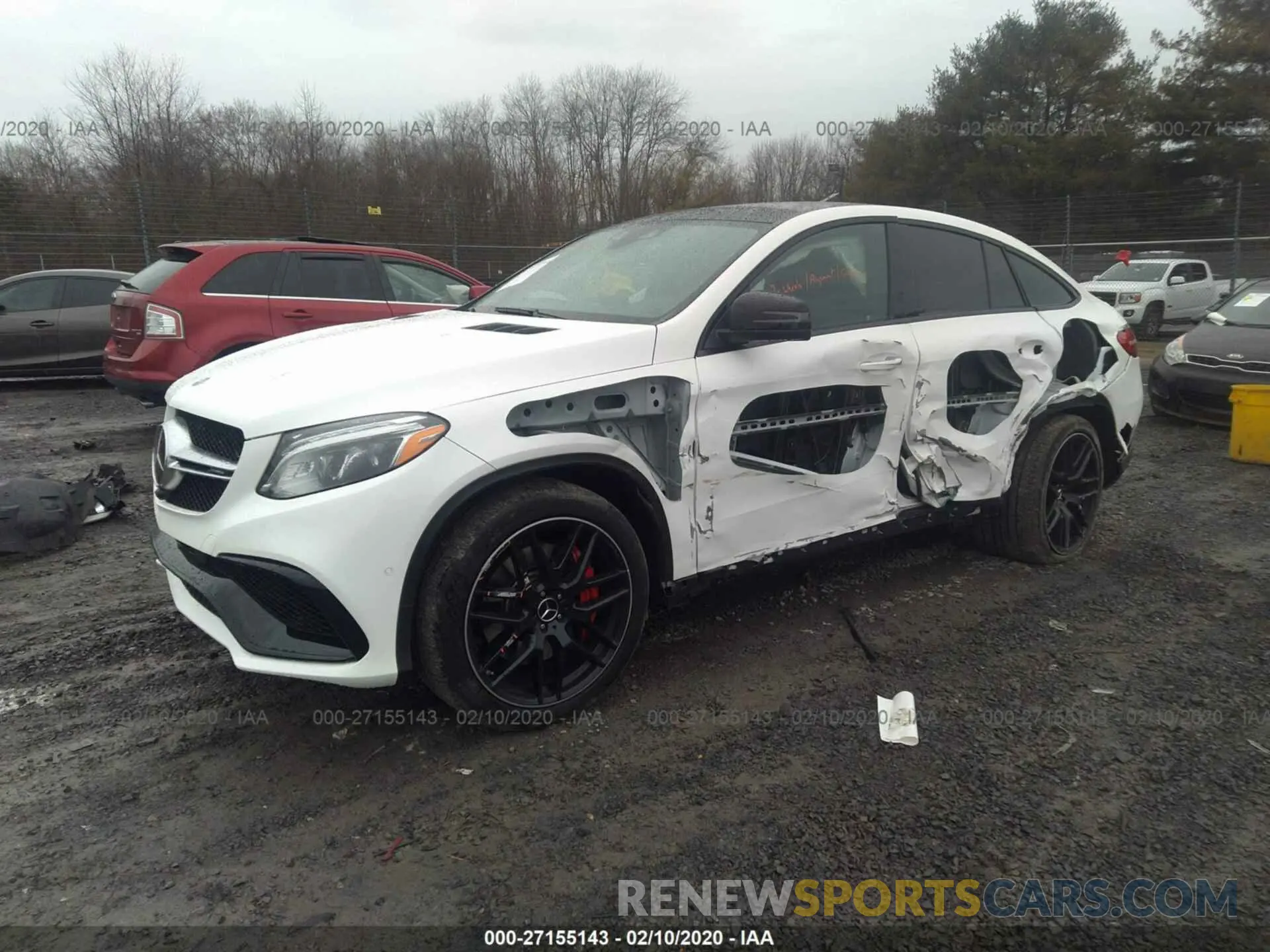 2 fotografías del automóvil dañado 4JGED7FB0KA138979 MERCEDES-BENZ GLE COUPE 2019