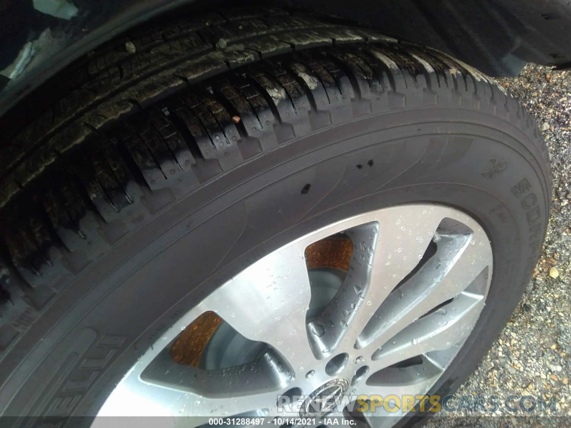 14 fotografías del automóvil dañado 4JGDF6EE2KB239429 MERCEDES-BENZ GLS 2019