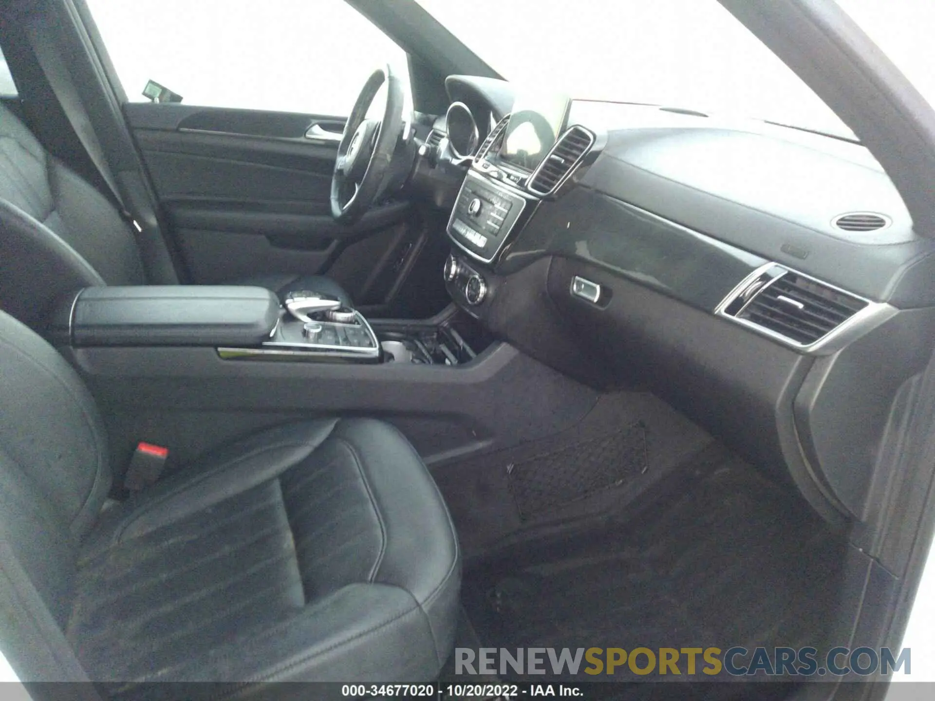 5 fotografías del automóvil dañado 4JGDF6EE9KB221462 MERCEDES-BENZ GLS 2019