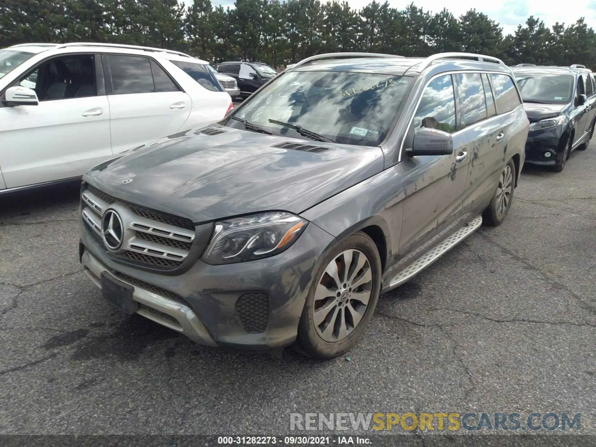 2 fotografías del automóvil dañado 4JGDF6EEXKB233412 MERCEDES-BENZ GLS 2019