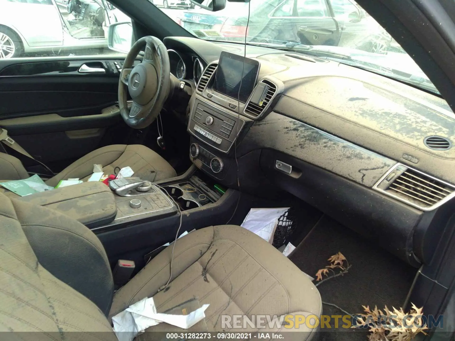 5 fotografías del automóvil dañado 4JGDF6EEXKB233412 MERCEDES-BENZ GLS 2019