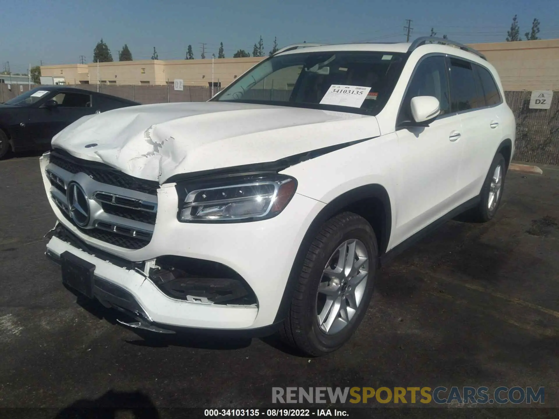 2 fotografías del automóvil dañado 4JGFF5KE1LA062144 MERCEDES-BENZ GLS 2020
