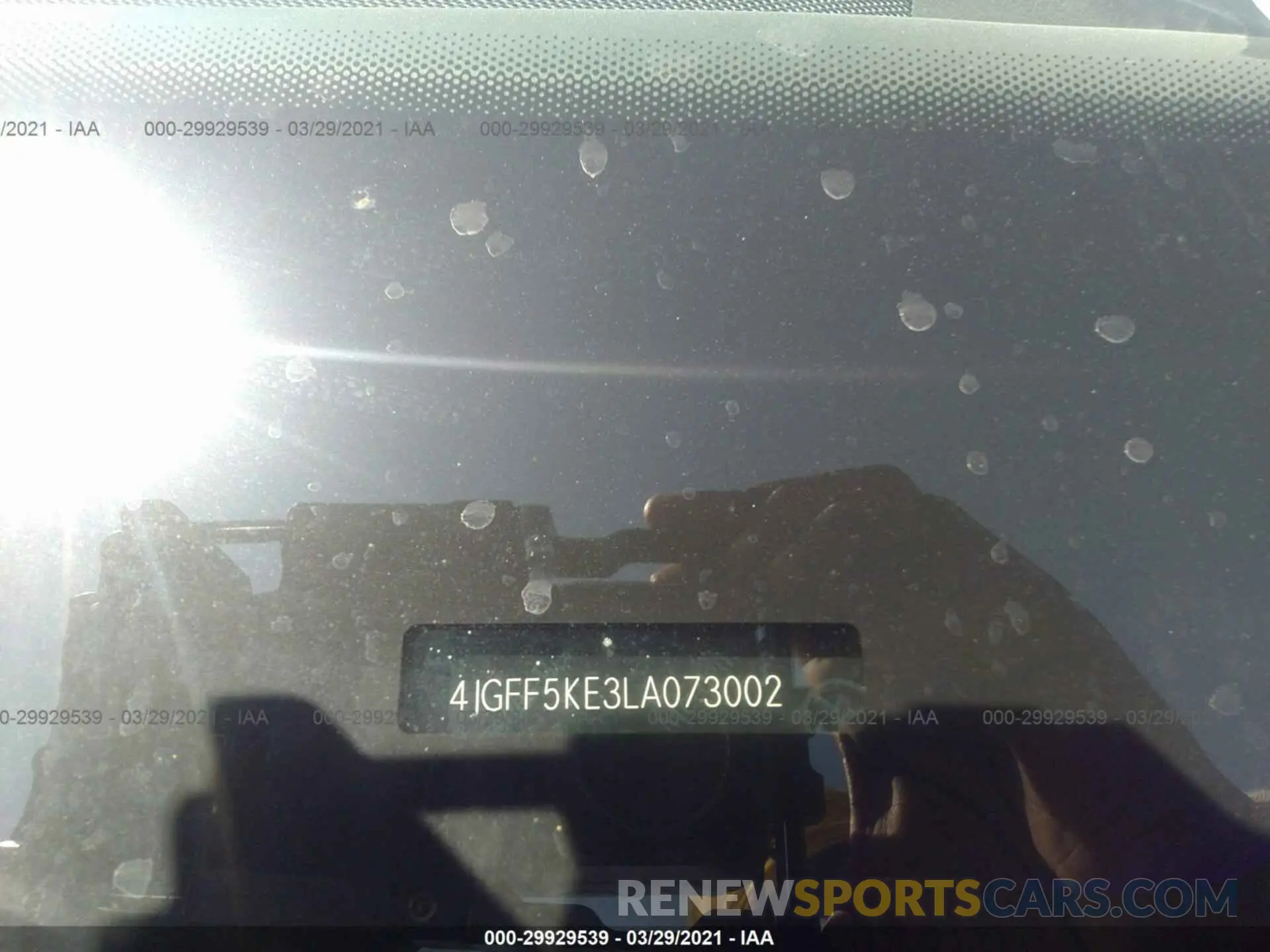 9 fotografías del automóvil dañado 4JGFF5KE3LA073002 MERCEDES-BENZ GLS 2020