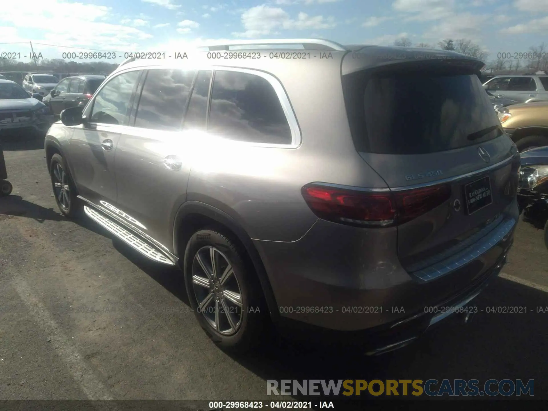 3 fotografías del automóvil dañado 4JGFF5KE3LA142156 MERCEDES-BENZ GLS 2020